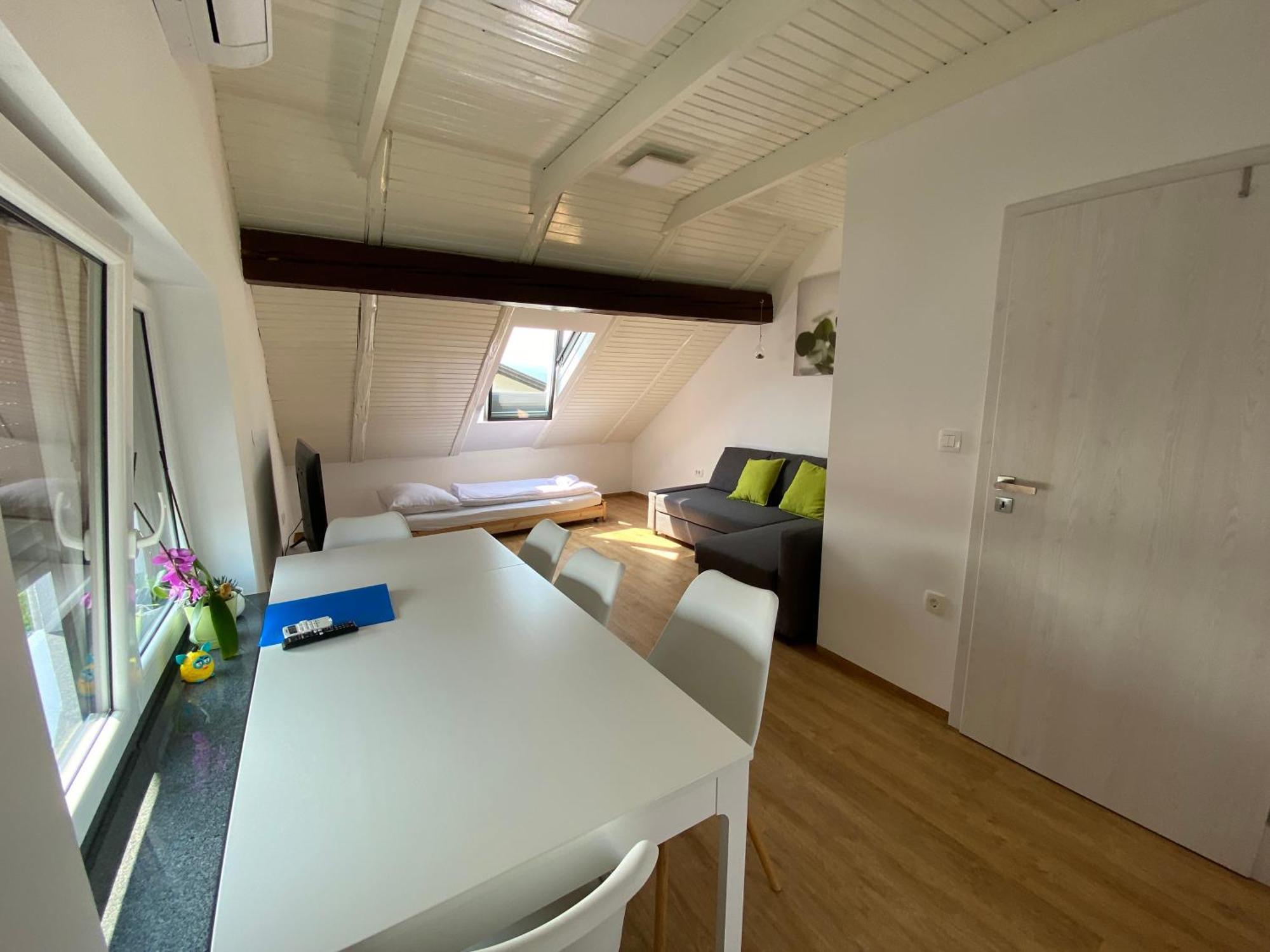 Vila Ada - 4 Cosy Apartments Liubliana Quarto foto